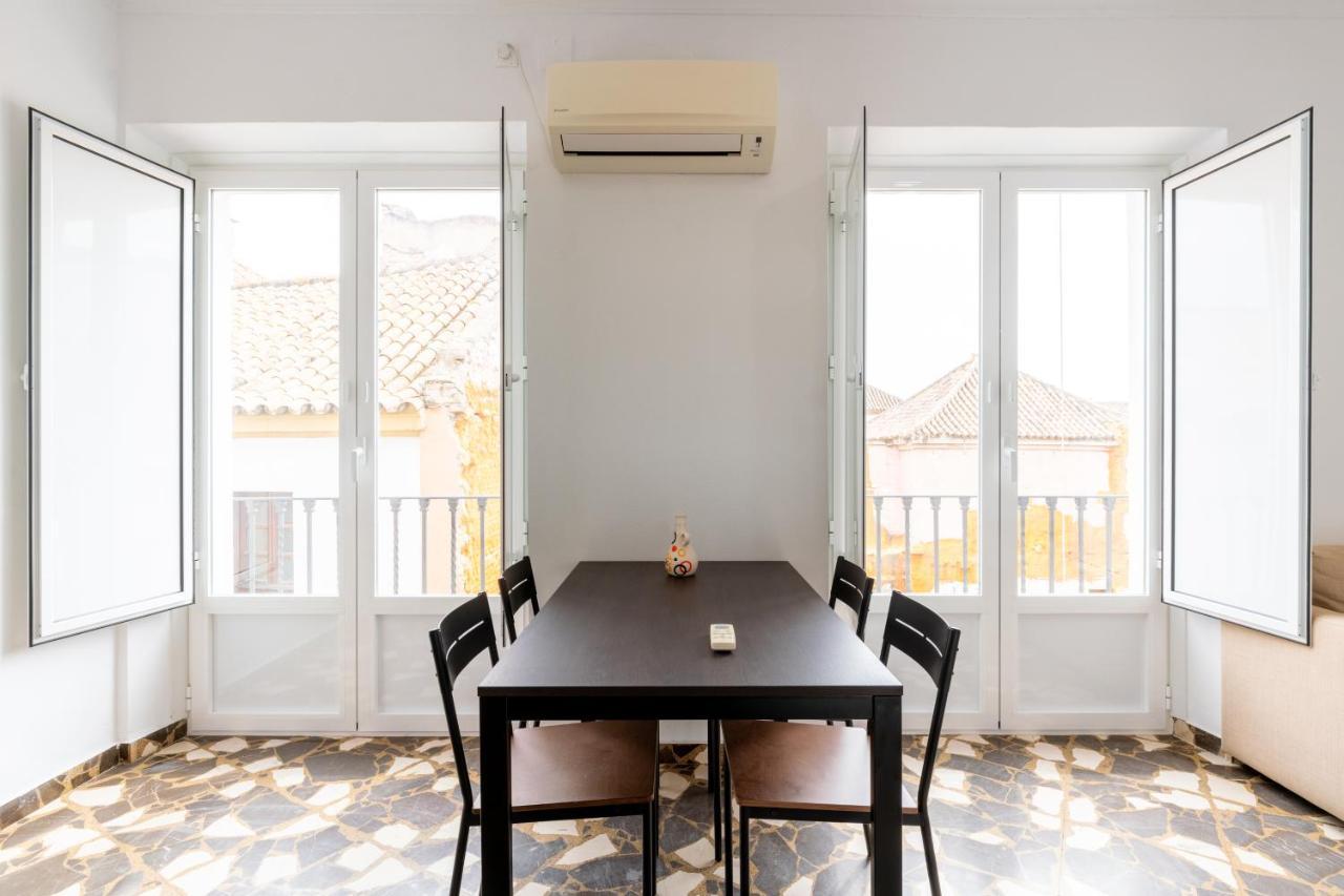Aoa Conde De Ibarra Apartment Sevilla Exteriér fotografie